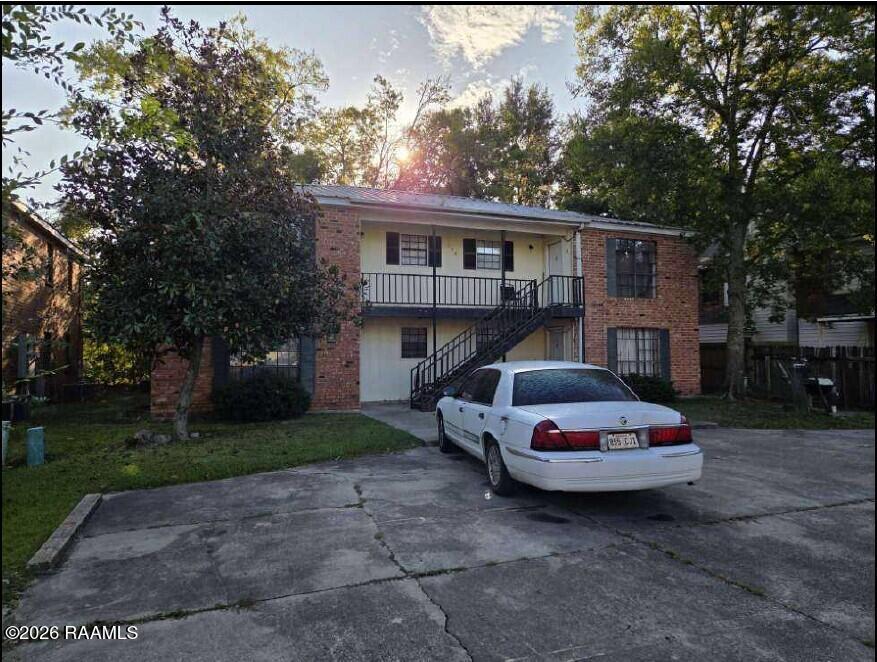 138 Hummingbird Lane Lafayette, LA 70506 - Photo 2 of 5 Screenshot 2026-02-20 072509 (1)