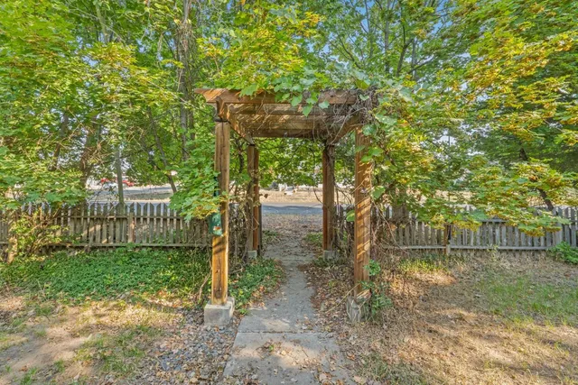 $325,000 | 506 Pope Street, Wilbur, WA 99185