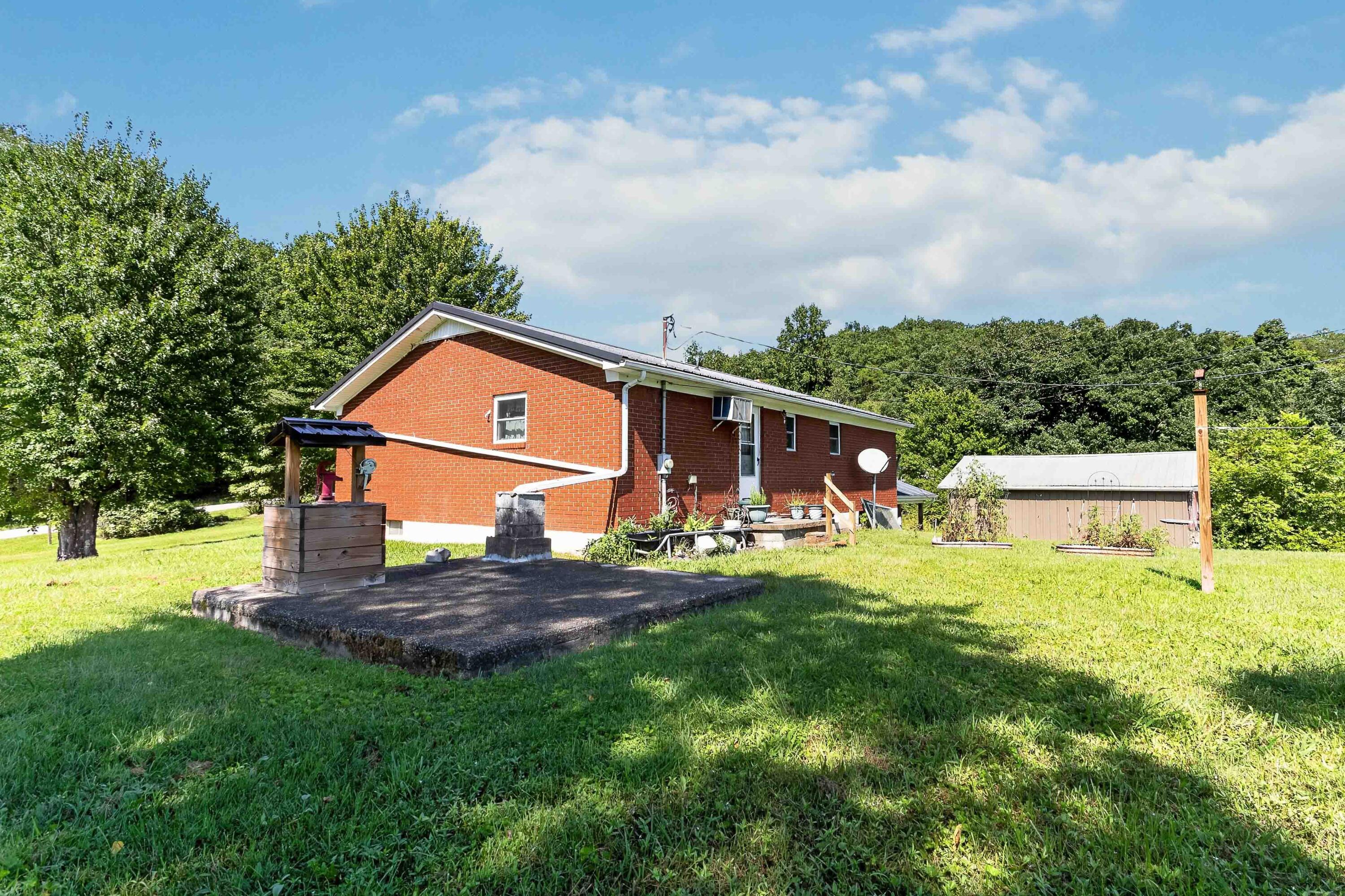 620 Henson Creek Road Liberty, KY 42539 - Photo 20 of 42 027