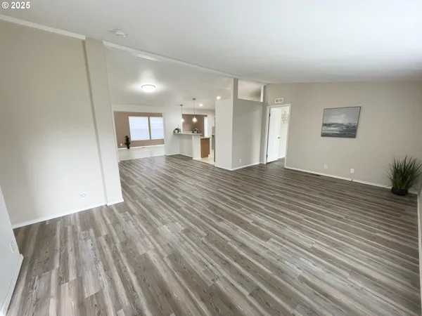 $650,000 | 4455 Blueberry Lane Northeast, Salem, OR 97305