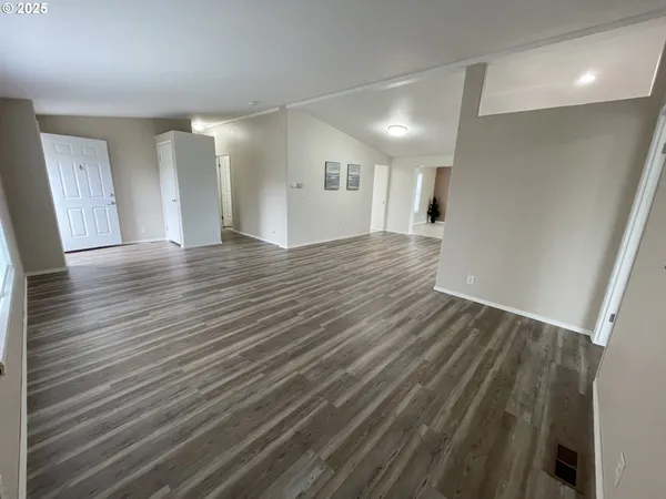 $650,000 | 4455 Blueberry Lane Northeast, Salem, OR 97305