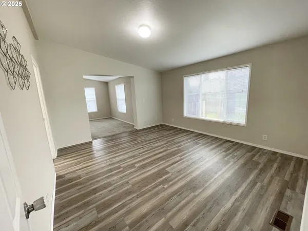 $650,000 | 4455 Blueberry Lane Northeast, Salem, OR 97305