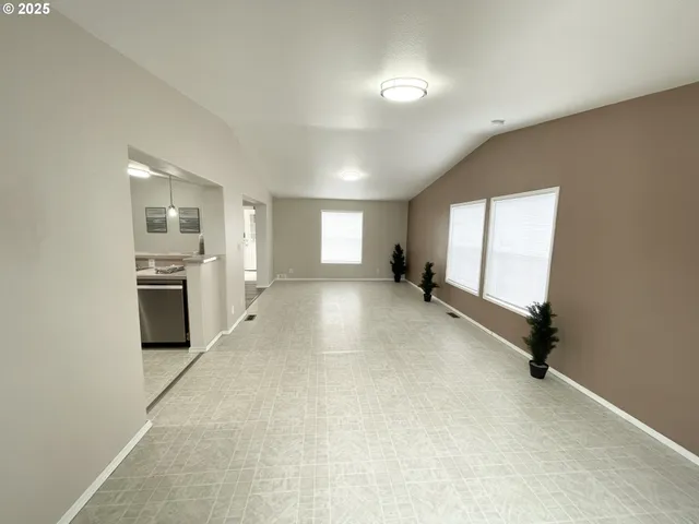 $699,999 | 4445 Blueberry Lane Northeast, Salem, OR 97305