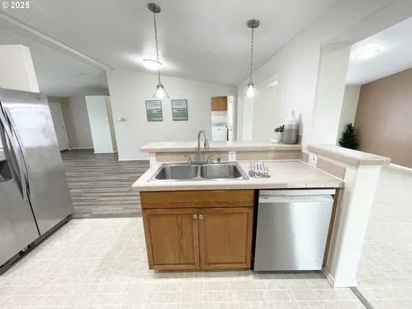 $650,000 | 4455 Blueberry Lane Northeast, Salem, OR 97305