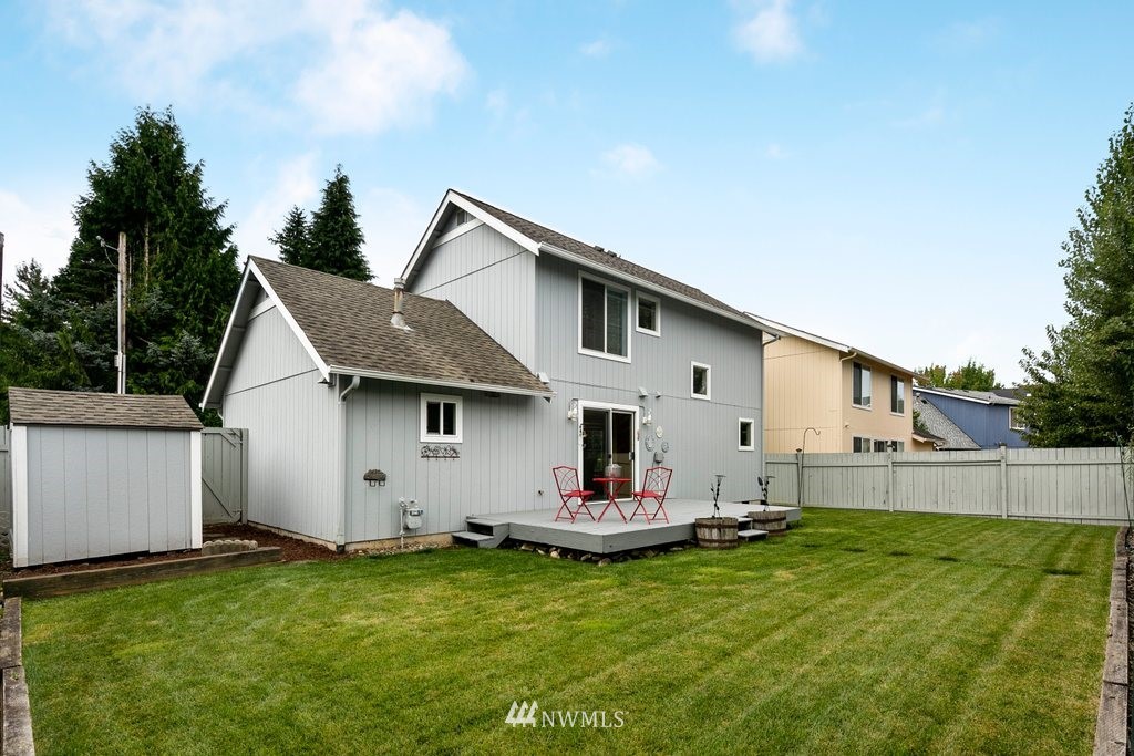 10932 Southeast 170th Street Renton, WA 98055 - Photo 17 of 23 Gallery Image 17