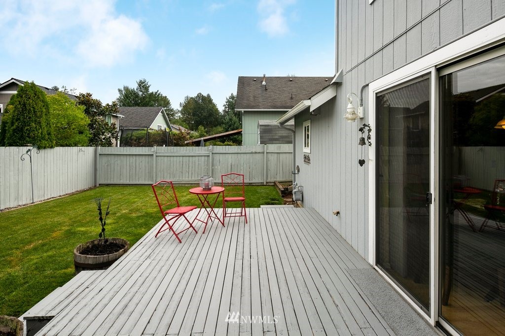 10932 Southeast 170th Street Renton, WA 98055 - Photo 8 of 23 Gallery Image 8