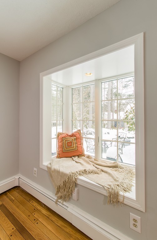 20 Border Road Concord, MA 01742 - Photo 13 of 27