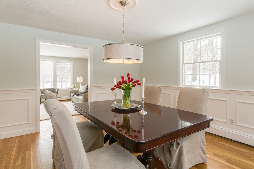 20 Border Road Concord, MA 01742 - Photo 7 of 27