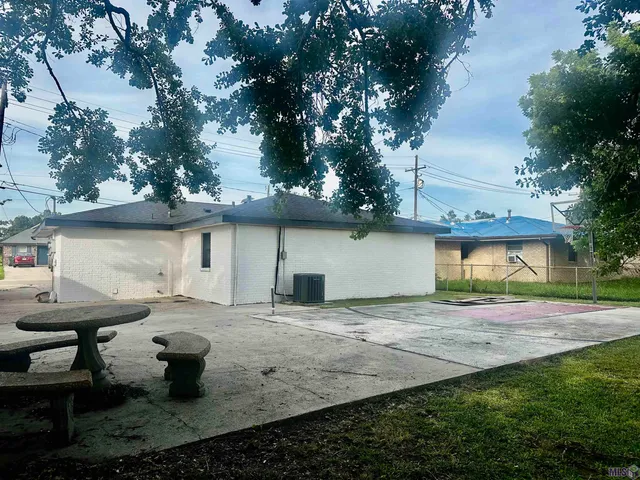 $1,700 | 1408 Laban Avenue, Houma, LA 70363