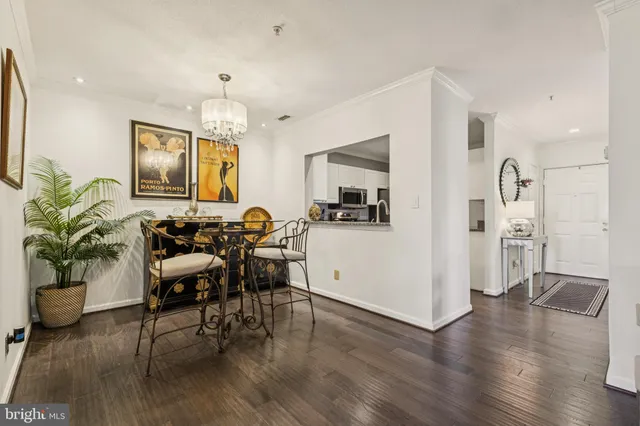 $399,900 | 20311 Beechwood Terrace, Unit 103, Ashburn, VA 20147