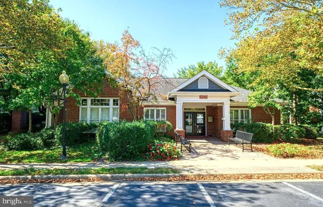 $399,900 | 20311 Beechwood Terrace, Unit 103, Ashburn, VA 20147