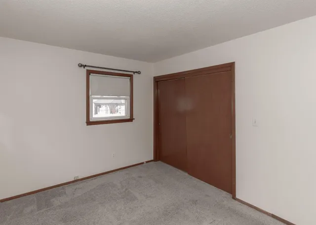 $145,000 | 905 79th Avenue West, Rock Island, IL 61201