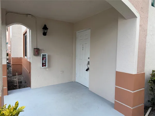 $2,600 | 2199 Northwest 77th Way, Unit 104, Pembroke Pines, FL 33024