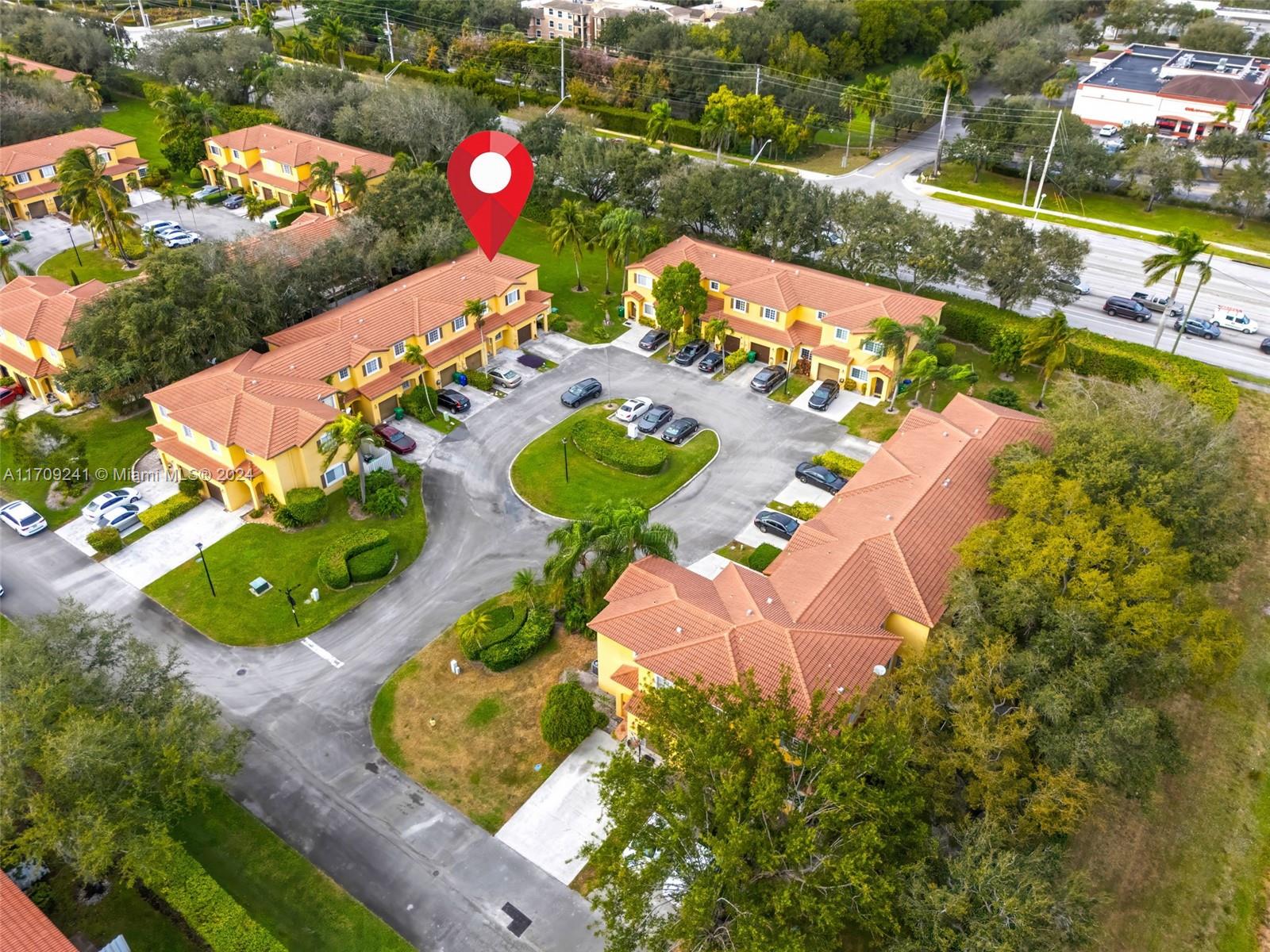 1708 Southwest 101st Terrace Miramar, FL 33025 - Photo 24 of 25