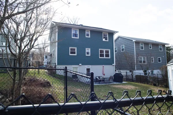 $729,000 | 11 Radnor Avenue, Croton-on-Hudson, NY 10520