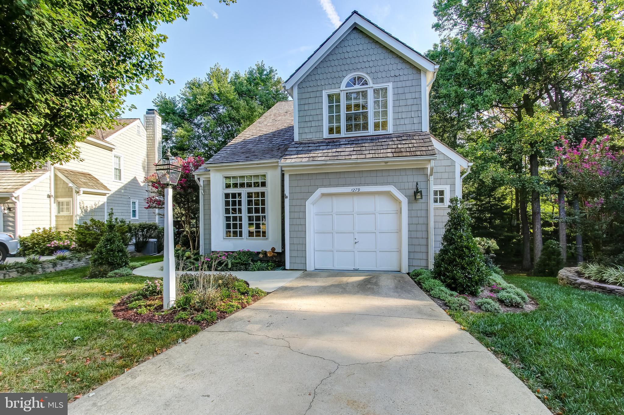 1279 Lamplighter Way Reston, VA 20194 - Photo 2 of 35 One car garage