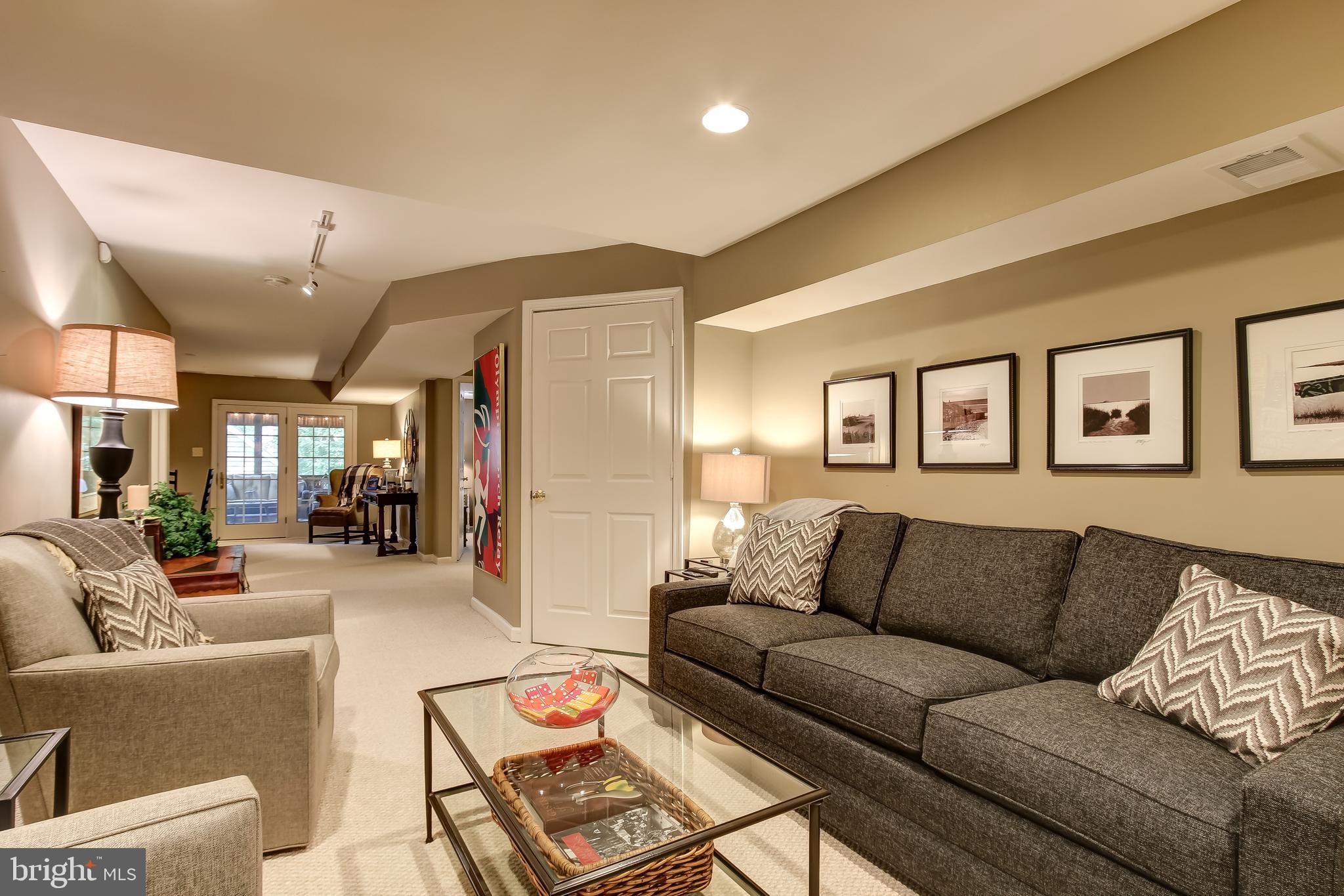 1279 Lamplighter Way Reston, VA 20194 - Photo 26 of 35 Rec Room