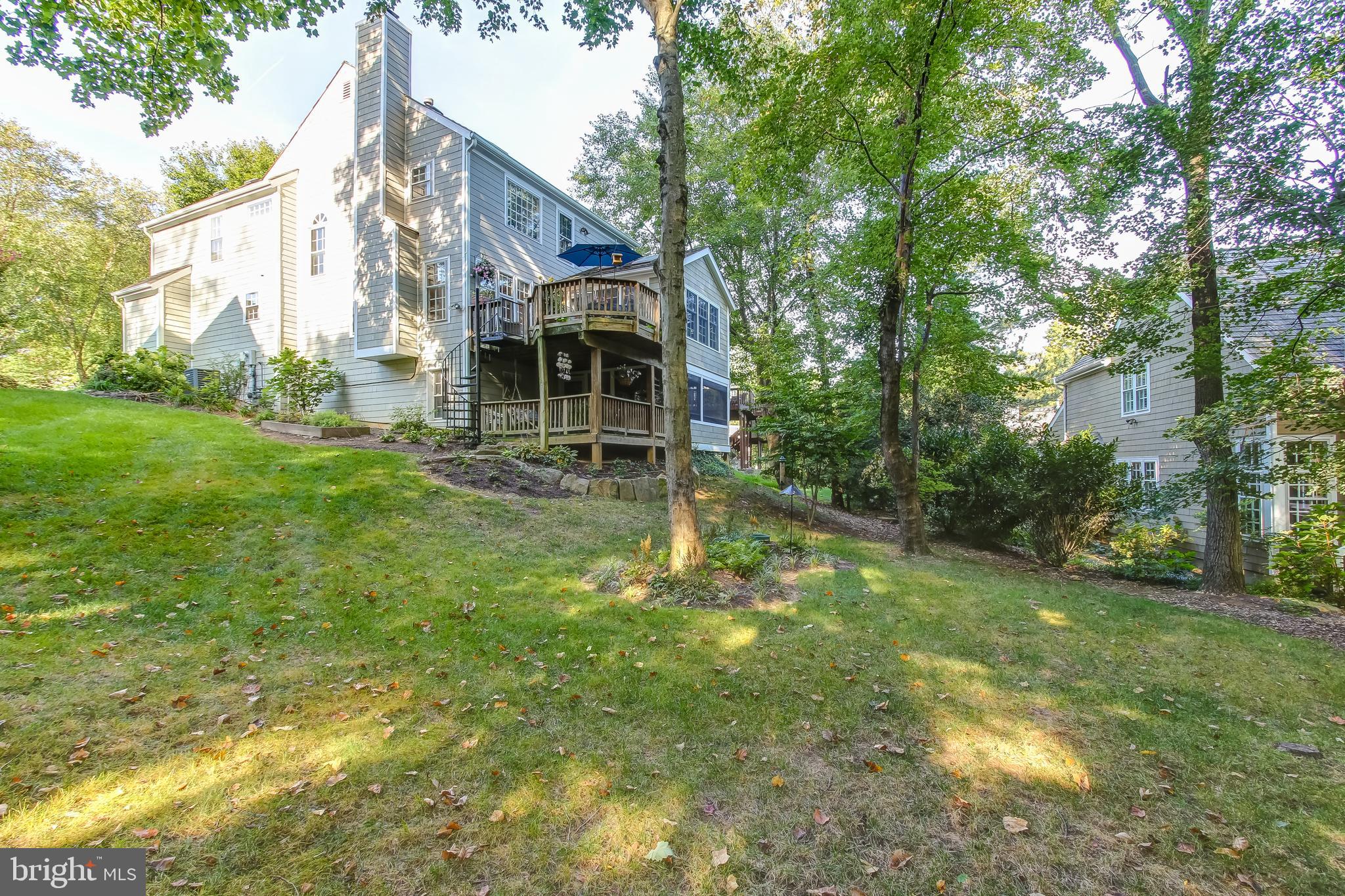 1279 Lamplighter Way Reston, VA 20194 - Photo 34 of 35
