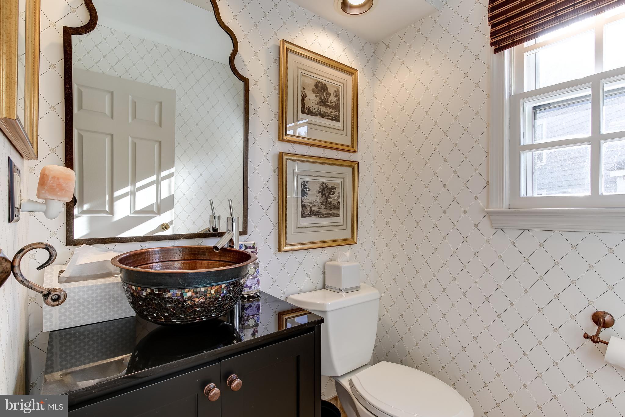 1279 Lamplighter Way Reston, VA 20194 - Photo 8 of 35 Main Level Powder Room