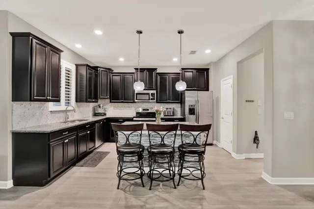 $400,000 | 17358 Old Tobacco Road, Lutz, FL 33558