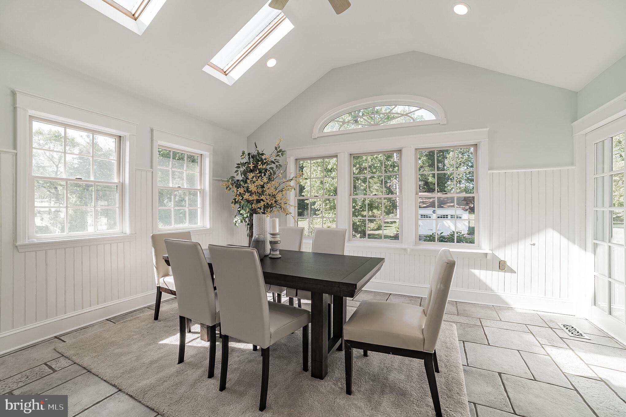 12351 Scaggsville Road Fulton, MD 20759 - Photo 9 of 30 Dining area