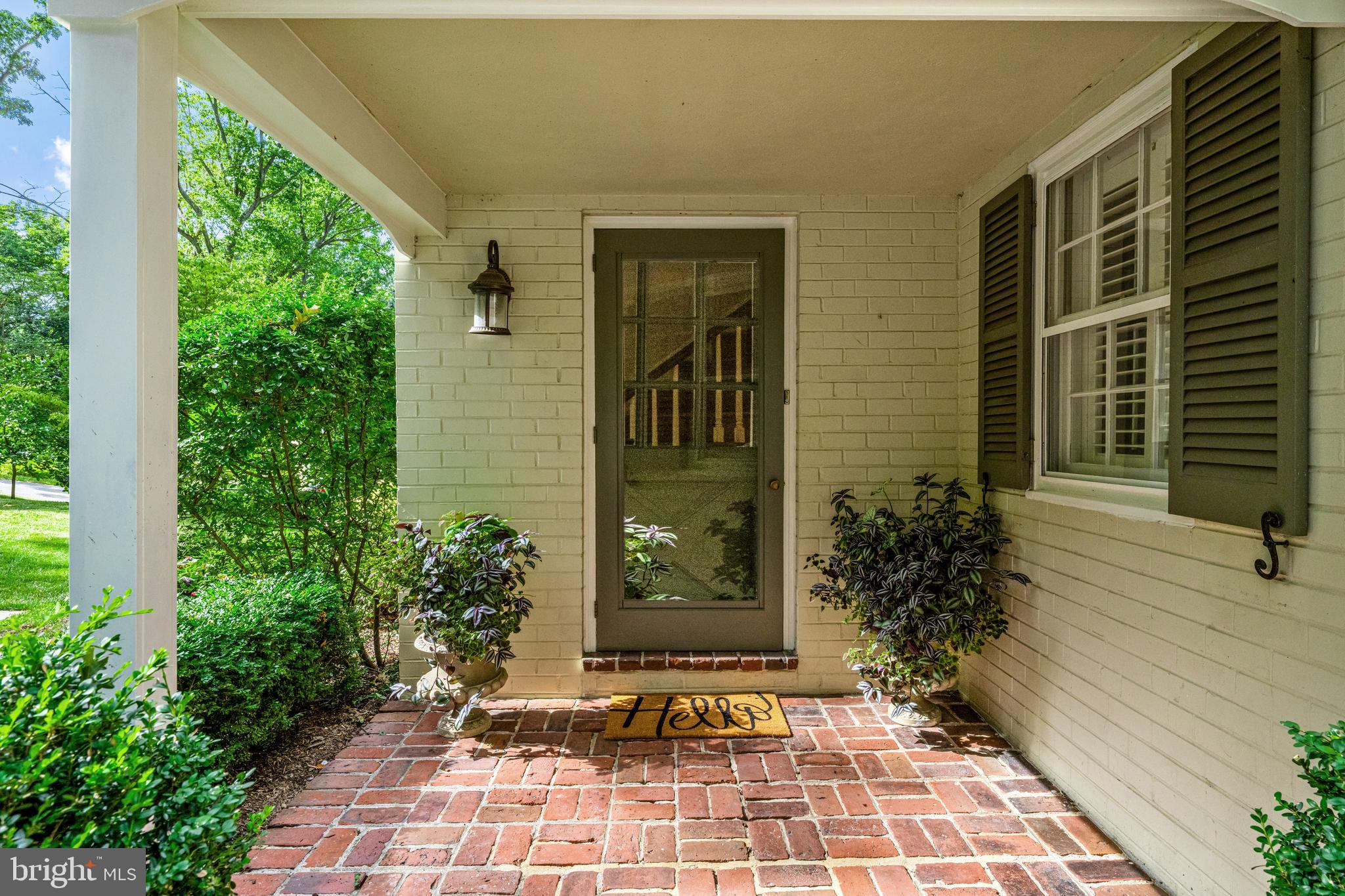 20 Patriot Circle Devon, PA 19333 - Photo 2 of 36