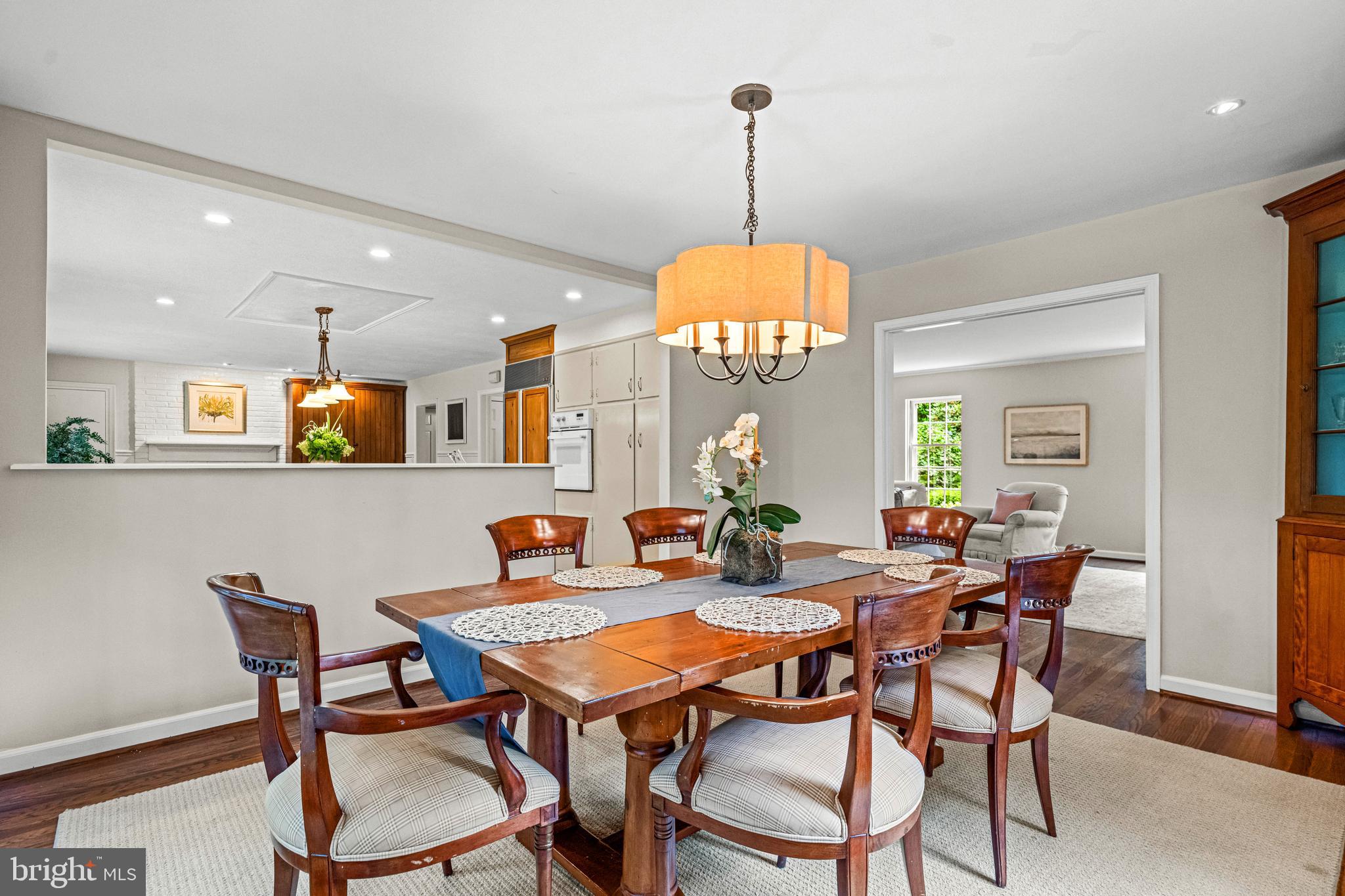 20 Patriot Circle Devon, PA 19333 - Photo 9 of 36 Dining Room into kitchen