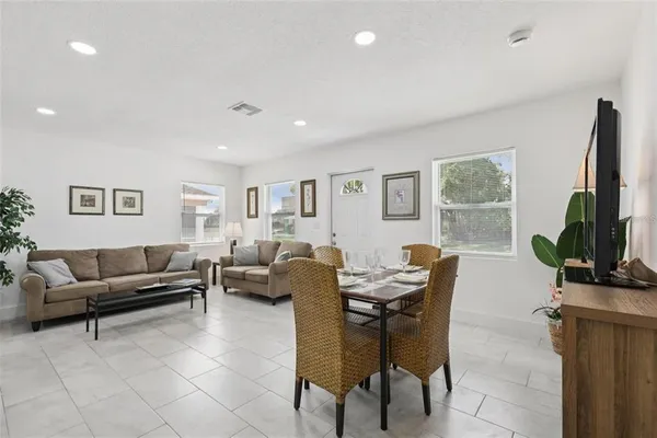 $2,800 | 3530 Goodrich Avenue, Sarasota, FL 34234