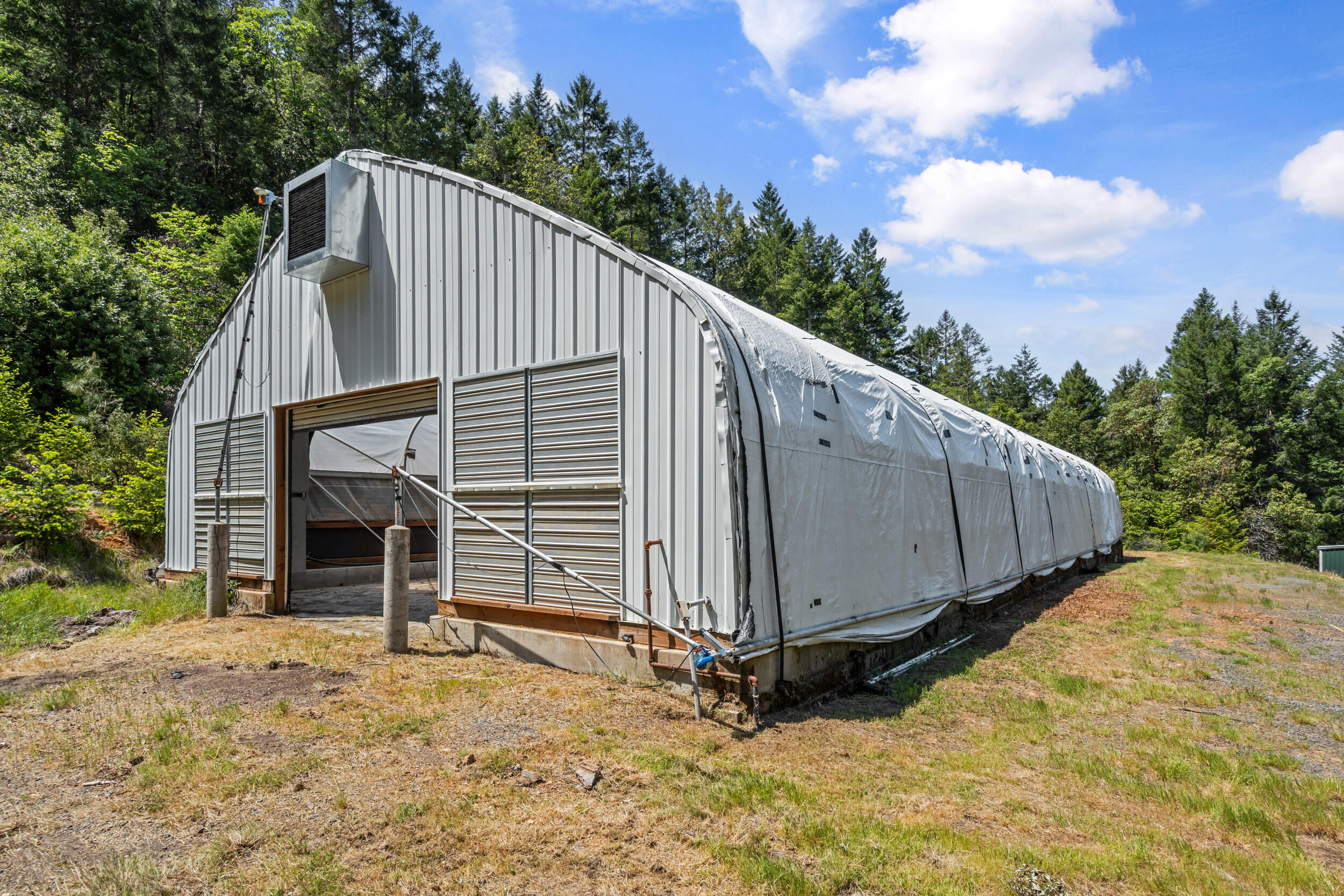 2573 Reeves Creek Road Selma, OR 97538 - Photo 25 of 41 25