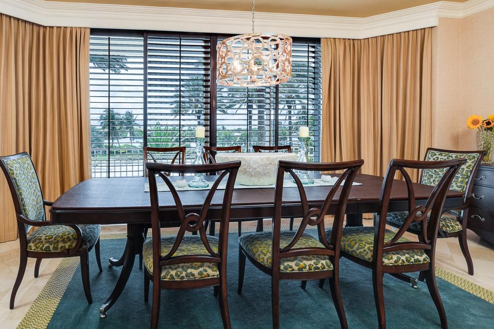 19700 South Beach Road, Unit 2S Jupiter, FL 33469 - Photo 8 of 30 Formal Dining Room with Views to IC