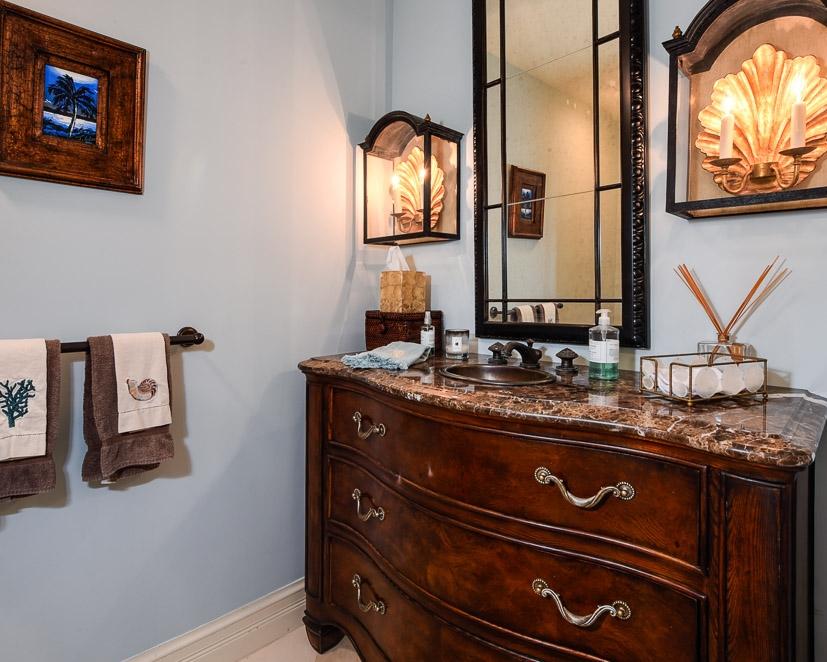 19700 South Beach Road, Unit 2S Jupiter, FL 33469 - Photo 9 of 30 Formal Powder Room