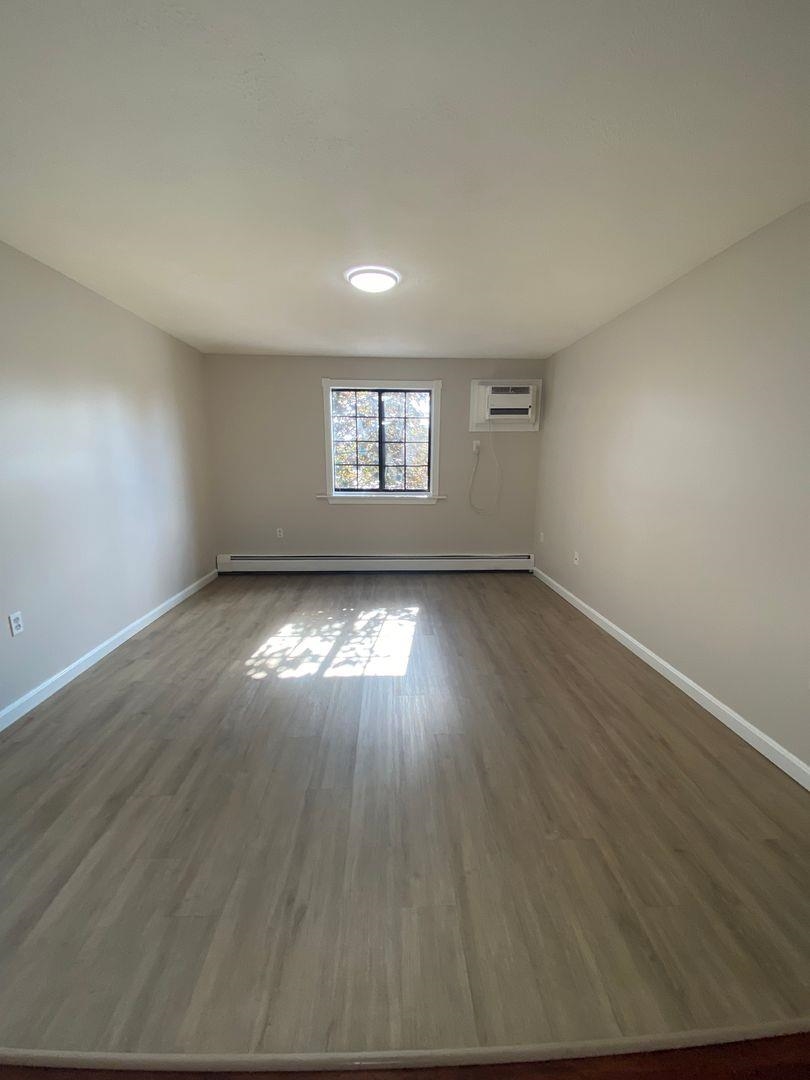 153 West Hancock Street, Unit 32 Manchester, NH 03102 - Photo 11 of 12