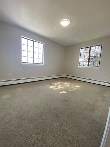 $1,895 | 153 West Hancock Street, Unit 32, Manchester, NH 03102