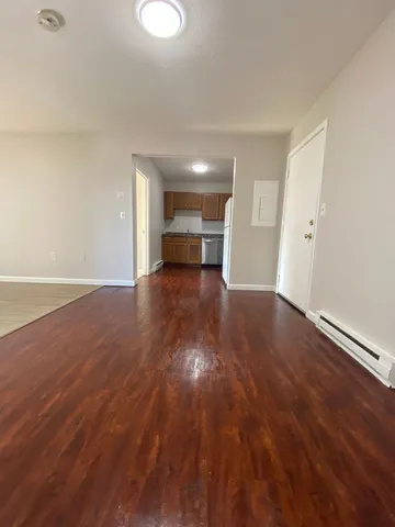 $1,895 | 153 West Hancock Street, Unit 32, Manchester, NH 03102