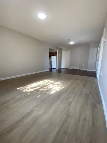 $1,895 | 153 West Hancock Street, Unit 32, Manchester, NH 03102