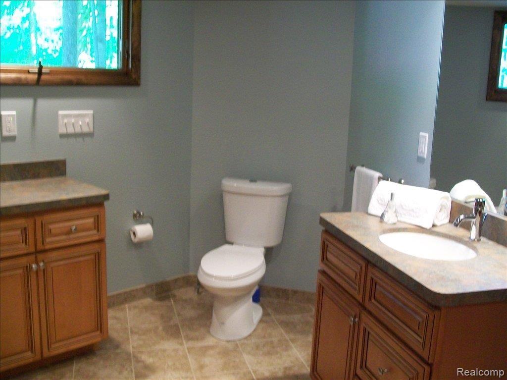 7301 Warren Road Ann Arbor, MI 48105 - Photo 19 of 25 100_0419