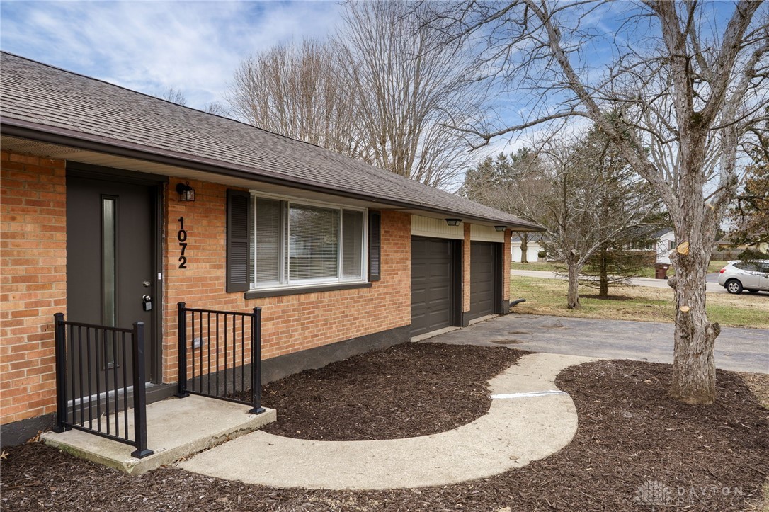 1072 Yellowstone Road Xenia, OH 45385 - Photo 7 of 40 Gallery Image 7