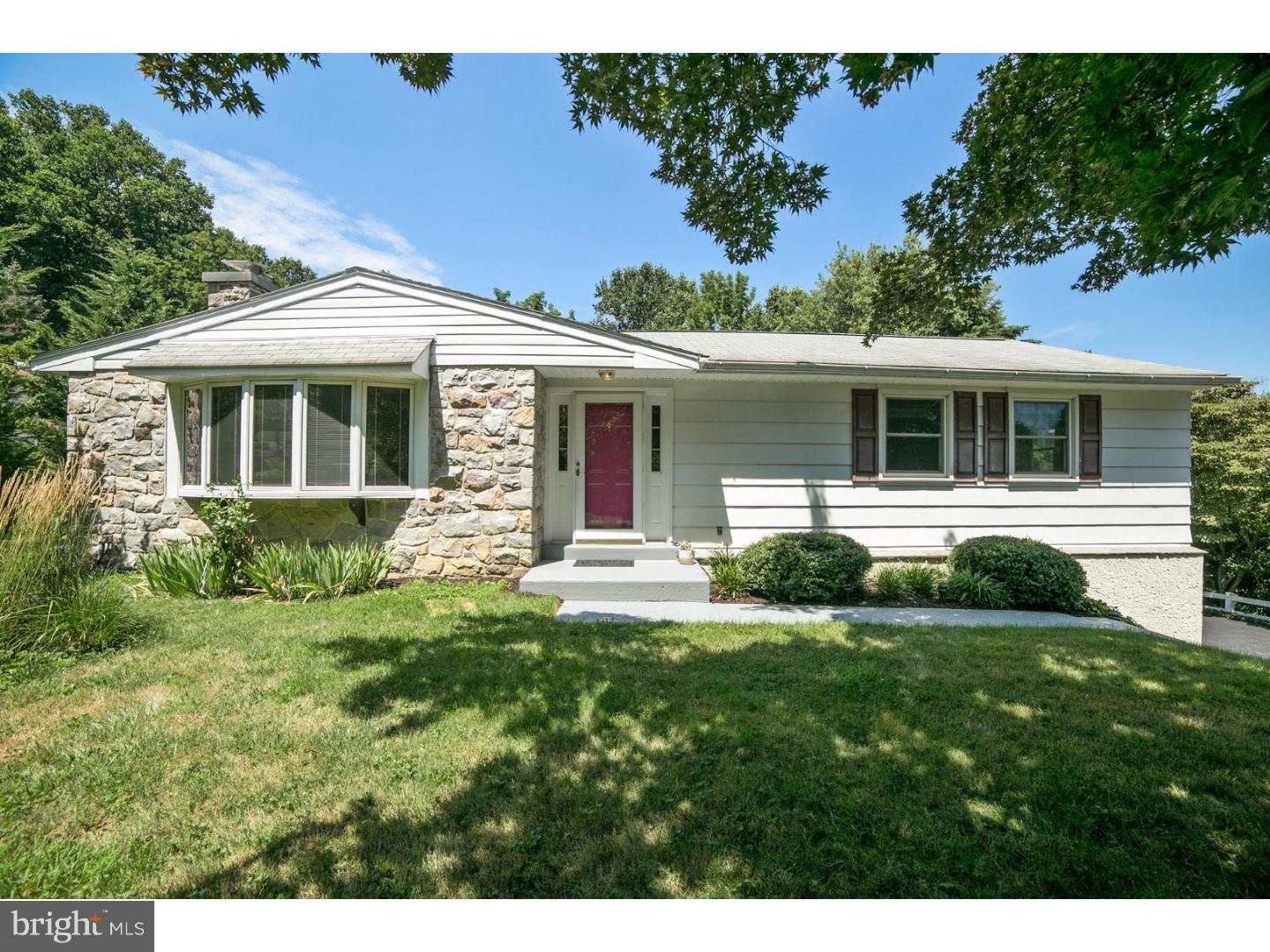 27 Glenview Road Phoenixville, PA 19460 - Photo 1 of 25 Exterior Front