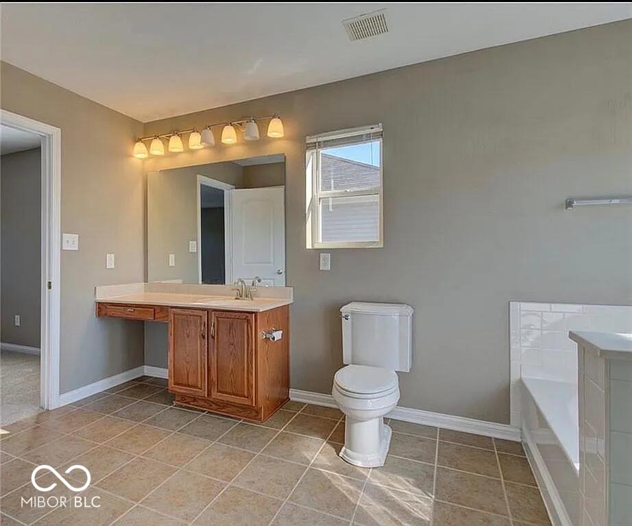 11217 Candice Drive Fishers, IN 46038 - Photo 22 of 61