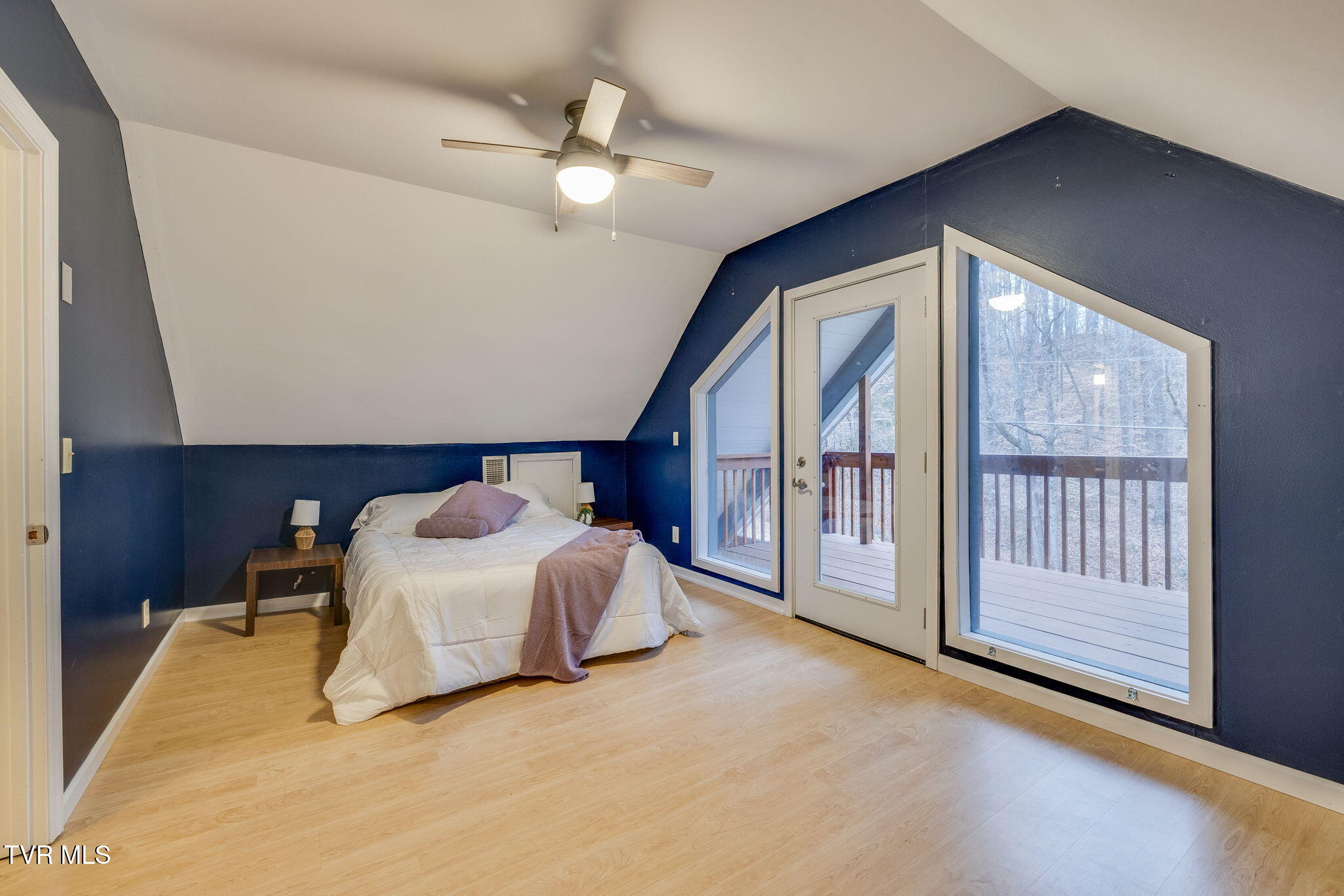 195 Bear Hollow Road Elizabethton, TN 37643 - Photo 23 of 42 023