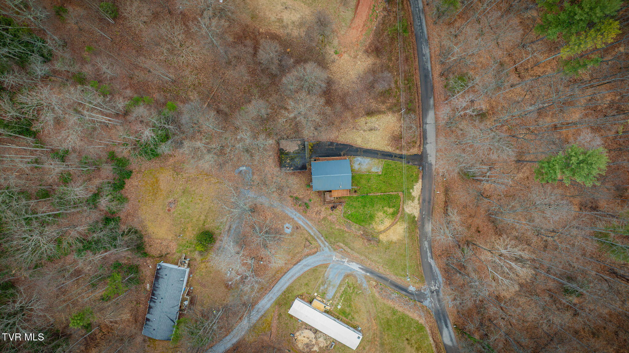 195 Bear Hollow Road Elizabethton, TN 37643 - Photo 39 of 42 105