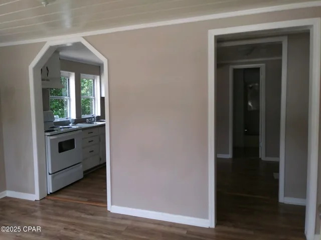 $1,250 | 5120 East 11th Street, Panama City, FL 32404