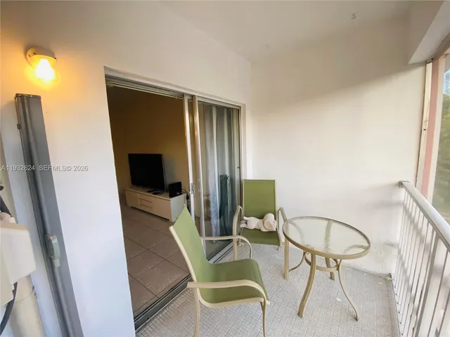 $1,500 | 1560 Northeast 127th Street, Unit 203, North Miami, FL 33161