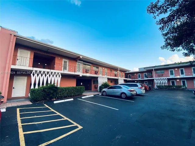 $1,500 | 1560 Northeast 127th Street, Unit 203, North Miami, FL 33161