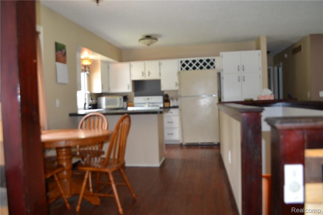 7072 North Center Road Mount Morris, MI 48458 - Photo 8 of 61 DSC_0810.JPG