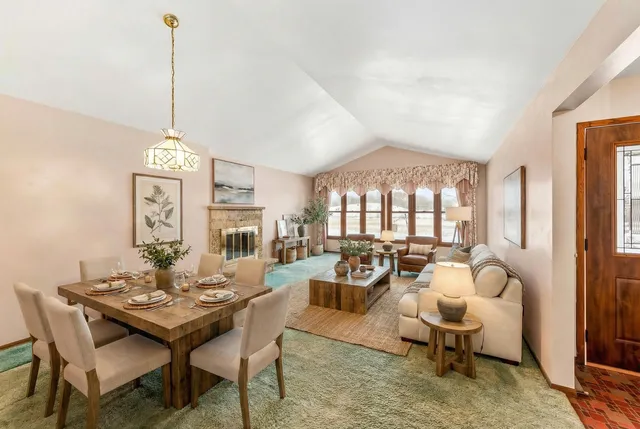 $999,000 | S78W30182 Sugden Road, Mukwonago, WI 53149