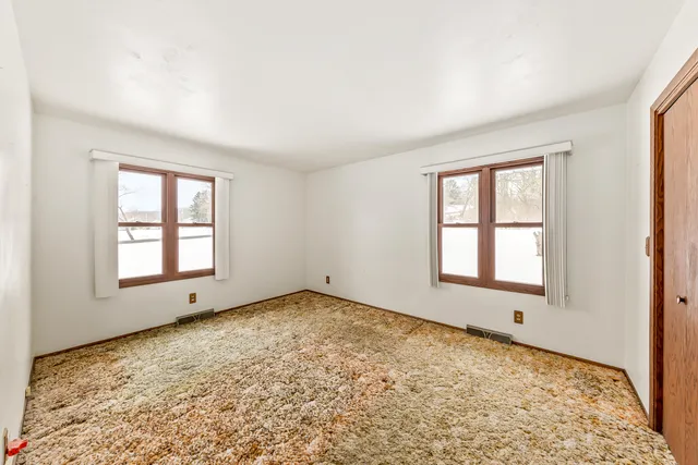 $999,000 | S78W30182 Sugden Road, Mukwonago, WI 53149