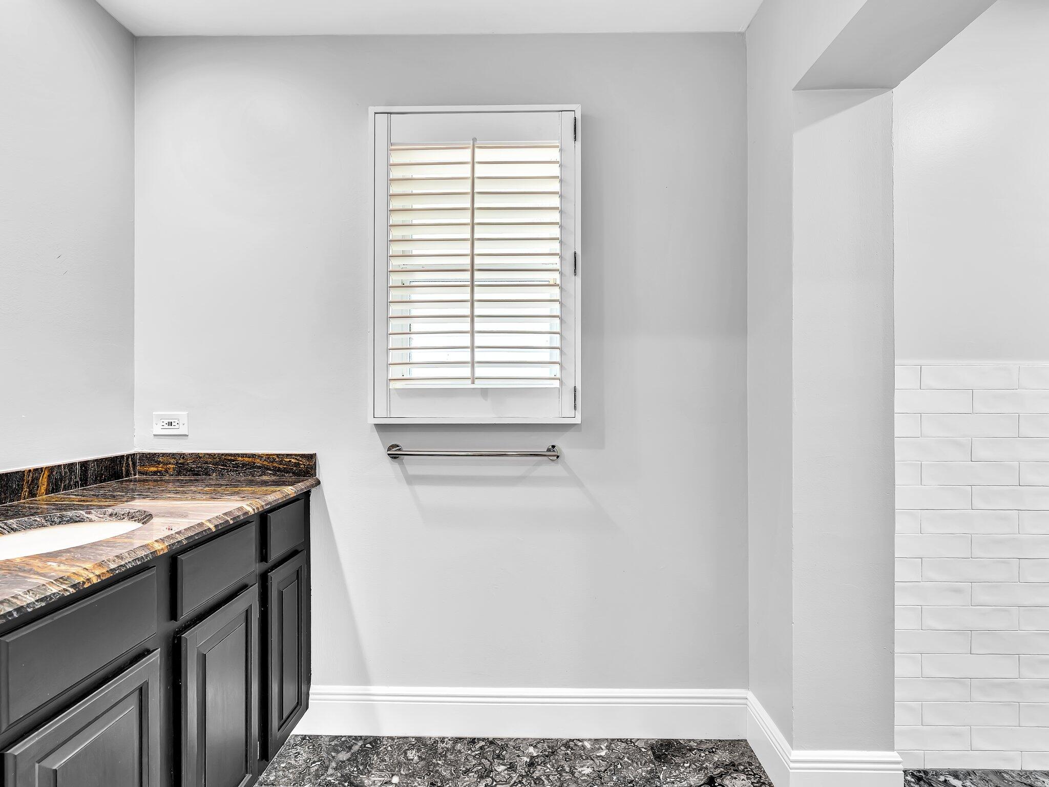 898 Azalea Street Boca Raton, FL 33486 - Photo 23 of 54 Bath 3 Vanity