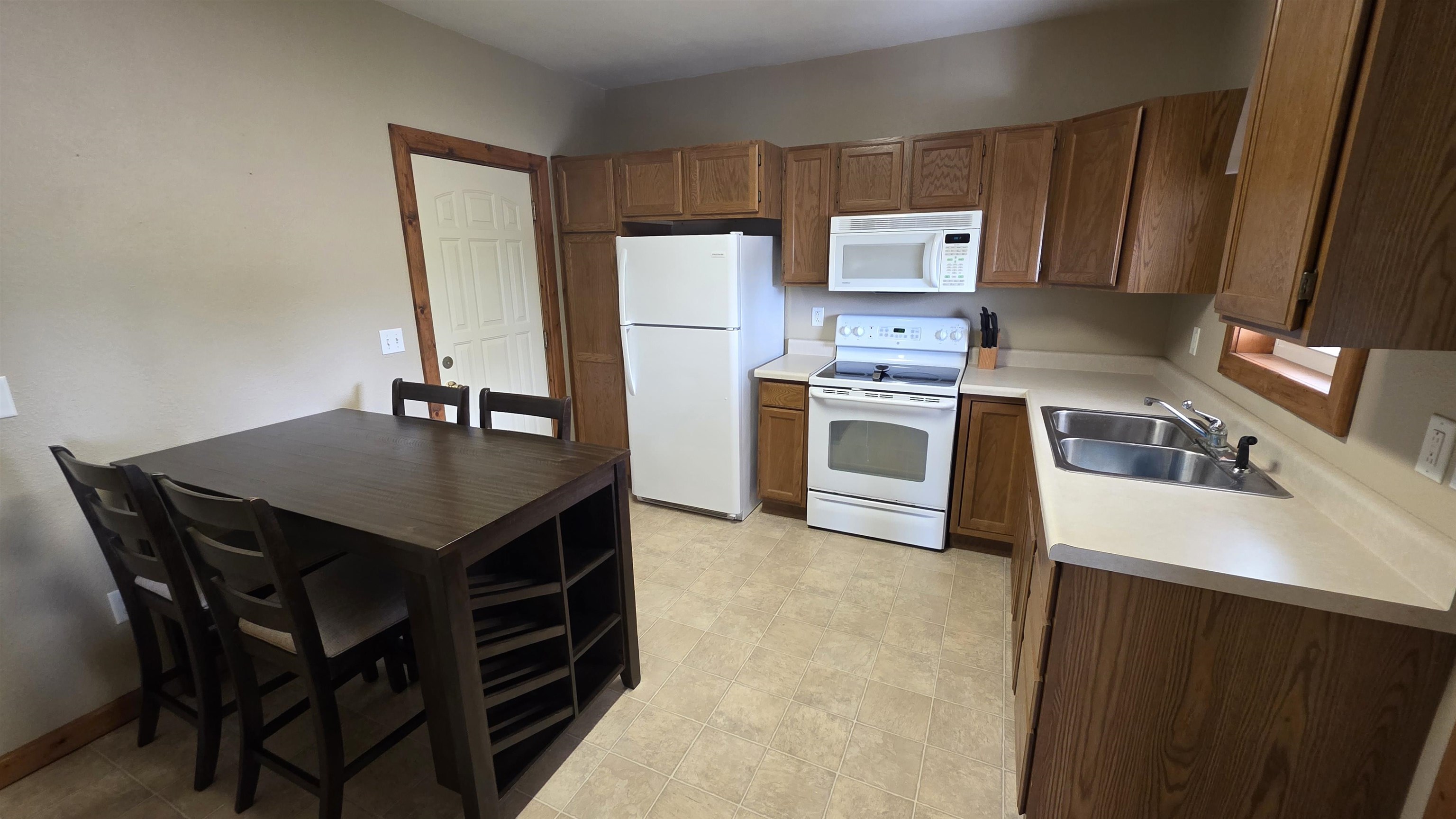245 West Walnut Street Lancaster, WI 53813 - Photo 12 of 36 Gallery Image 12