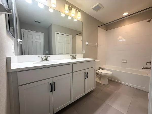 $2,500 | 2453 Stapleford Place, Wesley Chapel, FL 33543